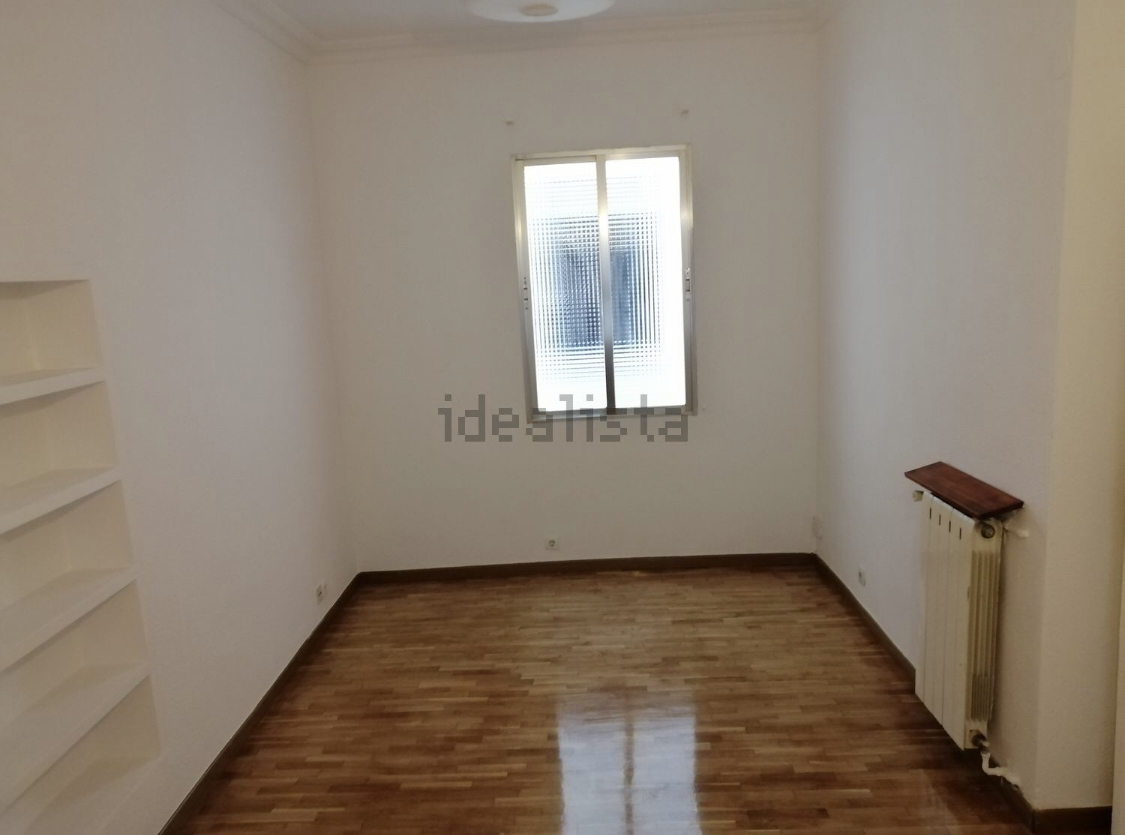 B. Salamanca - FioriniDesign.com